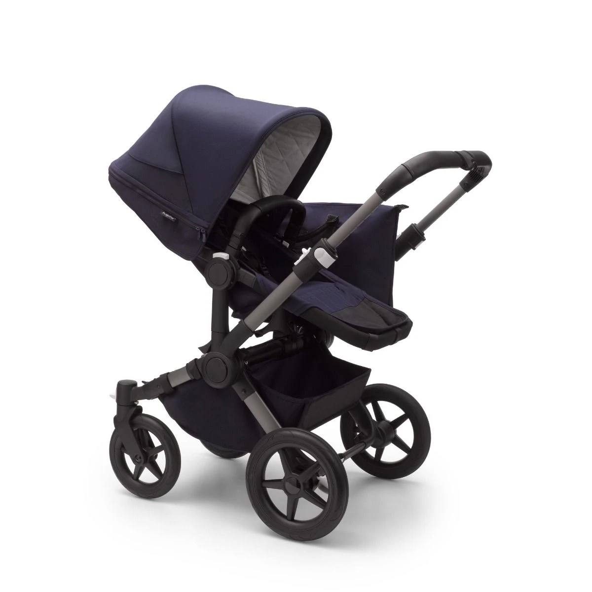 Bugaboo Donkey 5 Classic Graphite - Dark Navy Bugaboo Donkey 5 Classic Graphite - Dark Navy -Babyproducten Verkoopwinkel bugaboo donkey 5 classic graphite dark navy 2