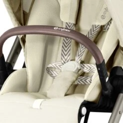 Cybex Balios S Lux Travelsystem Seashell Beige - Taupe Frame 2023 Met Aton S2 8 Cybex Balios S Lux Travelsystem Seashell Beige - Taupe Frame 2023 Met Aton S2 -Babyproducten Verkoopwinkel cybex balios s lux taupe seashell beige 1 2
