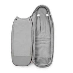 Cybex Gold Voetenzak -Babyproducten Verkoopwinkel cybex gold footmuff lava grey 3 1