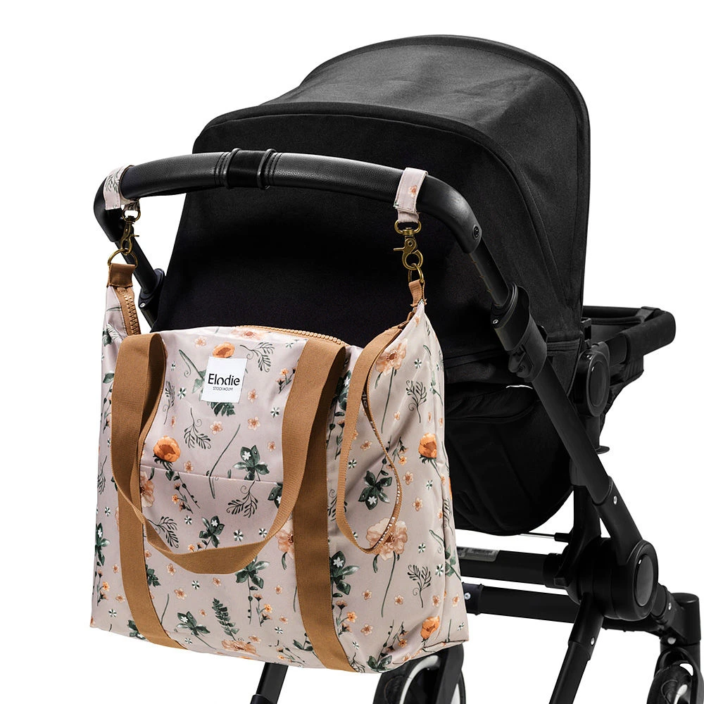 Elodie Luiertas Soft Shell Elodie Details Elodie Luiertas Soft Shell -Babyproducten Verkoopwinkel elodie details changing bag luiertas soft shell meadow blossom 3