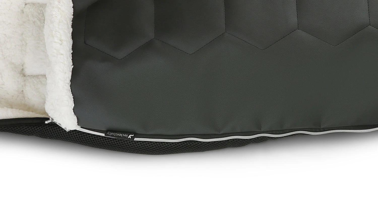 Leclerc Baby Hexagon voetenzak Leclerc Baby Hexagon Voetenzak -Babyproducten Verkoopwinkel hexagon footmuff detail cb