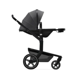 Joolz Day+ Awesome Anthracite + Maxi-Cosi Cabriofix I-Size + Autostoel Adapters 4 Joolz Day+ Awesome Anthracite + Maxi-Cosi Cabriofix I-Size + Autostoel Adapters -Babyproducten Verkoopwinkel joolz day awesome anthracite 3 in 1 set 4 1