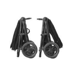 Maxi-Cosi Maxi Cosi Street Plus -Babyproducten Verkoopwinkel maxi cosi street plus essential black ingeklapt