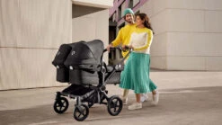 Bugaboo Donkey 5 Twin Black - Midnight Black - Midnight Black 11 Bugaboo Donkey 5 Twin Black - Midnight Black - Midnight Black -Babyproducten Verkoopwinkel medium png donkey 5 strolling lifestyle 16 9 1920x1080 1